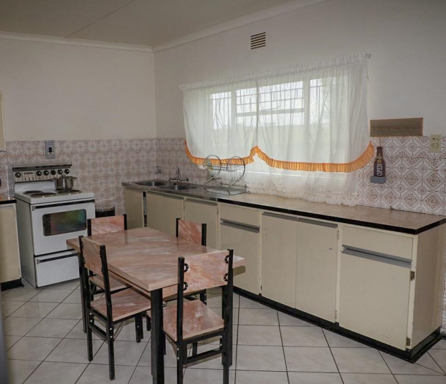 3 Bedroom Property for Sale in Heilbron Free State